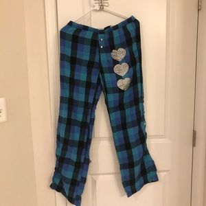 Victoria’s Secret pink Xs pajama pants